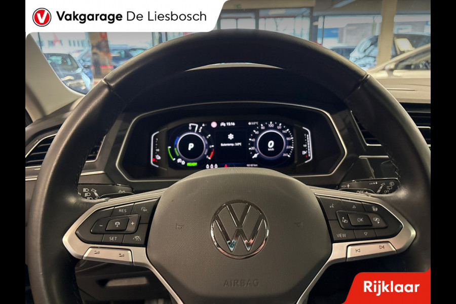 Volkswagen Tiguan 1.4 TSI eHybrid Business+ /pano/camera/apple carplay/stoel stuur verw./virtual