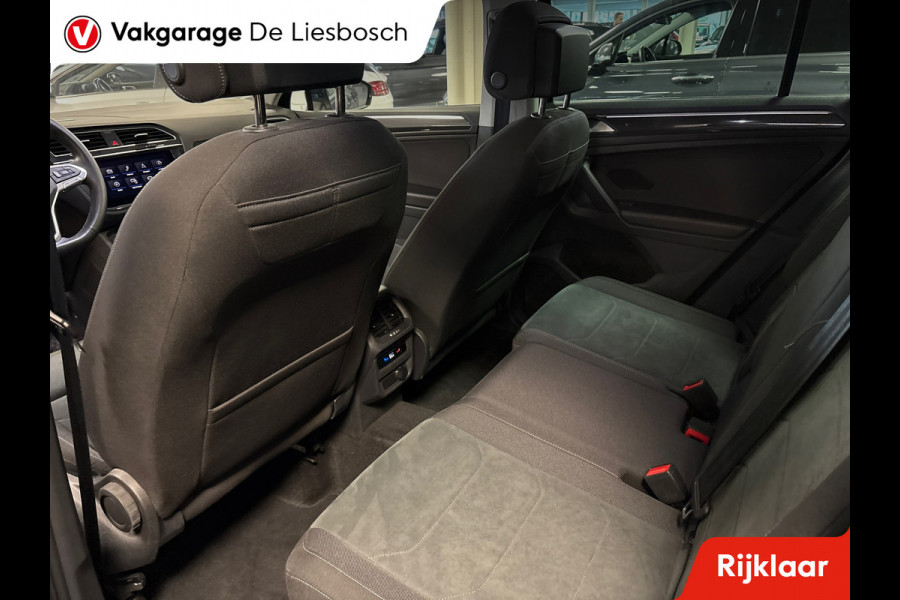 Volkswagen Tiguan 1.4 TSI eHybrid Business+ /pano/camera/apple carplay/stoel stuur verw./virtual