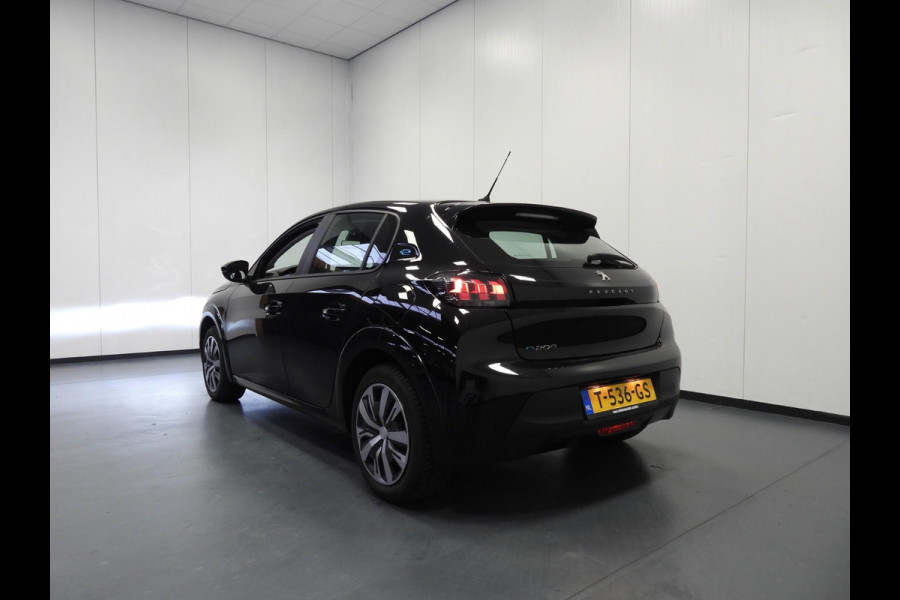 Peugeot e-208 EV Active Pack 50 kWh NAVI/CLIMA/CRUISE/PDC!
