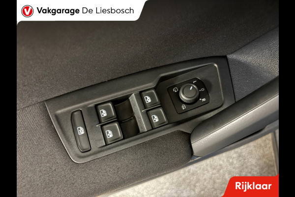 Volkswagen Tiguan 1.4 TSI eHybrid comfort Business / navi / camera / carplay / boeken