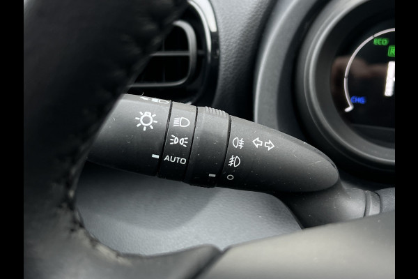 Toyota Yaris 1.5 Hybrid Dynamic | ACC | Dodehoek | LED | Carplay | Camera | PDC