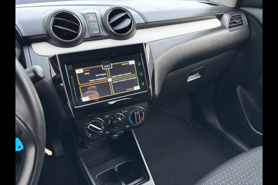 Suzuki Swift 1.2 Select Smart Hybrid