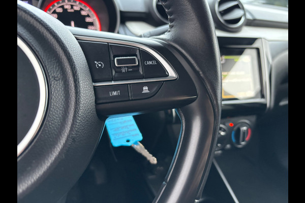 Suzuki Swift 1.2 Select Smart Hybrid