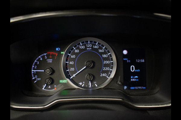 Toyota Corolla Touring Sports 1.8 Hybrid Active Sport (NAVI,CLIMATE,ADAPTIVE CRUISE,CAMERA,PDC,SPORTSTOELEN,LM VELGEN,NETTE STAAT)