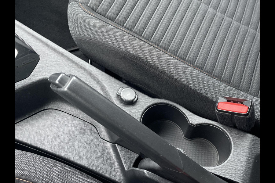 Peugeot 2008 1.2 PureTech Active Pack | Automaat | Apple Carplay & Android auto