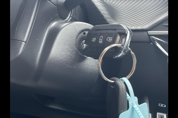 Peugeot 2008 1.2 PureTech Active Pack | Automaat | Apple Carplay & Android auto