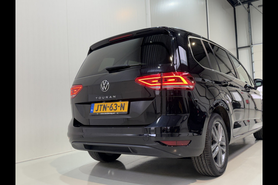 Volkswagen Touran 7p 1.5 TSI 150pk DSG Highline | ACC | Full Led