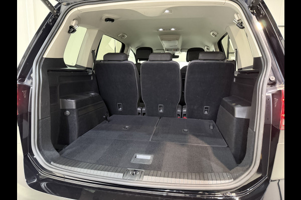 Volkswagen Touran 7p 1.5 TSI 150pk DSG Highline | ACC | Full Led