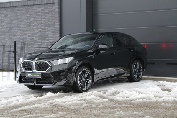 BMW X2 sDrive20i | BTW | M-SPORT | 360 CAMERA | HUD | KEYLESS | SPORTSTOELEN |