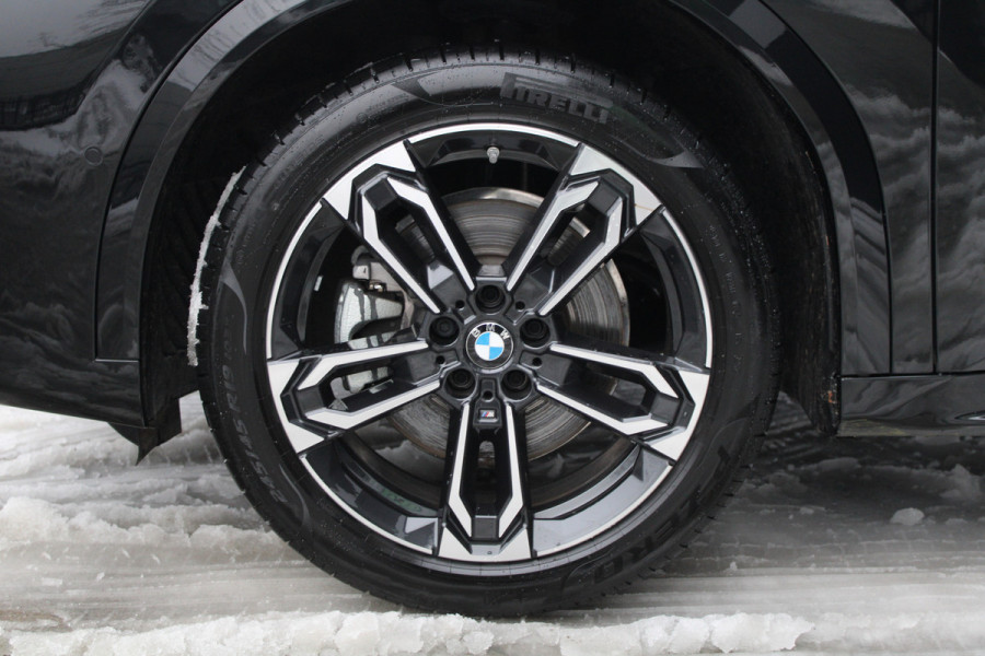 BMW X2 sDrive20i | BTW | M-SPORT | 360 CAMERA | HUD | KEYLESS | SPORTSTOELEN |