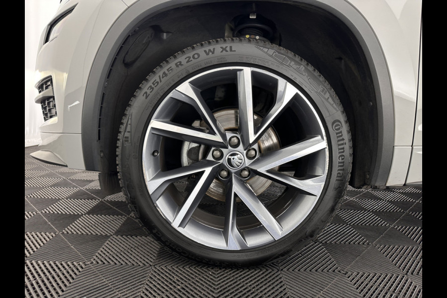 Škoda Kodiaq 1.5 TSI Sportline Business (INCL-BTW) Aut. *PANO | LEATHER-MICROFIBRE | FULL-LED | MEMORY-PACK | DIGI-COCKPIT | NAVI-FULLMAP | CAMERA | DAB+ | AMBIENT-LIGHT | KEYLESS | DAB+ | CARPLAY | PRIVACY-GLASS | 20"ALU*