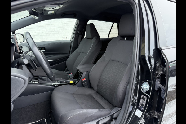 Toyota Corolla Touring Sports 2.0 Hybrid Team D | CarPlay | ACC | Camera | LED | DAB+ | 17 inch