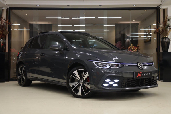 Volkswagen Golf 1.4 eHybrid GTE / PANO/HUD/IQLIGHT/MEM/CARPLAY/VOL