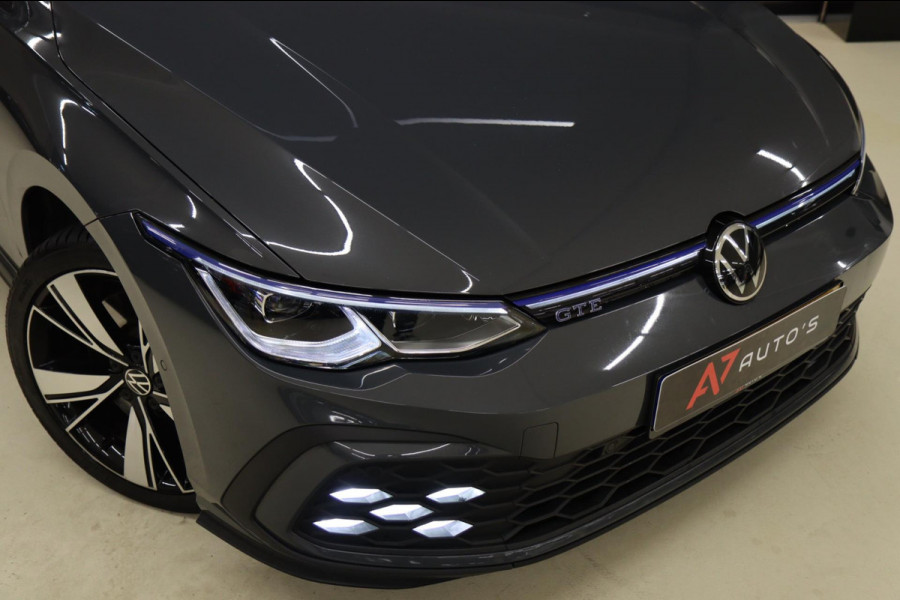 Volkswagen Golf 1.4 eHybrid GTE / PANO/HUD/IQLIGHT/MEM/CARPLAY/VOL