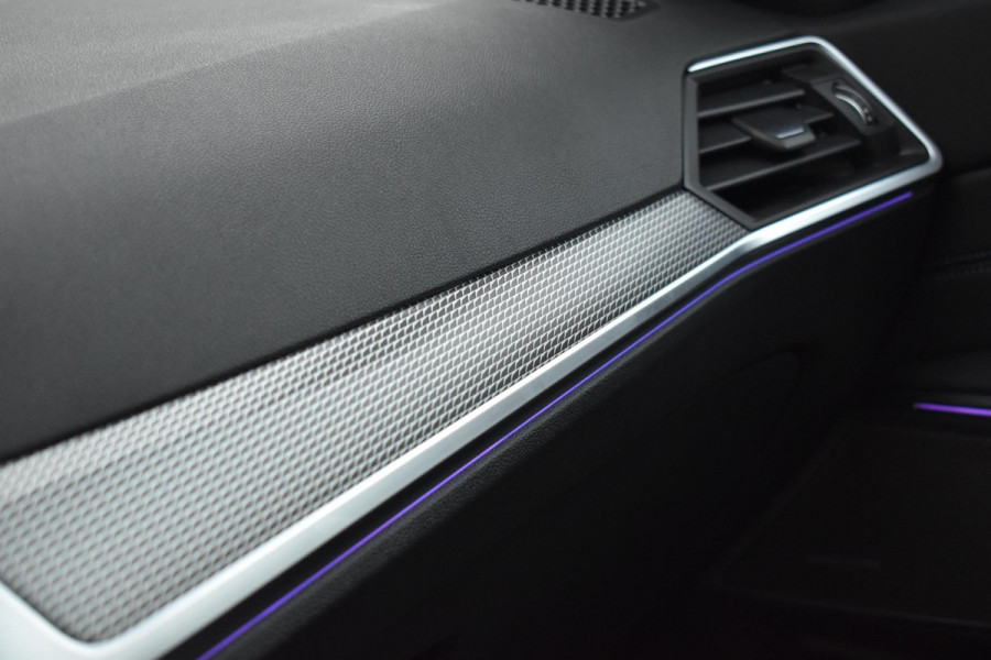 BMW 3 Serie Touring M340i xDrive Executive Camera360 Harman/Kardon Sfeerverlichting