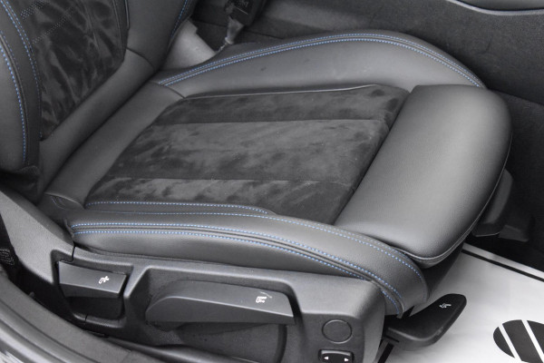 BMW 3 Serie Touring M340i xDrive Executive Camera360 Harman/Kardon Sfeerverlichting