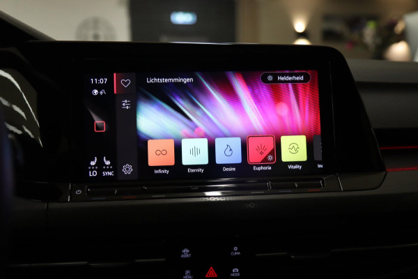 Volkswagen Golf 2.0 TSI GTI CLUBSPORT /PANO/ACC/CAM/CARPLAY/IQ-LIGHT/VOLL