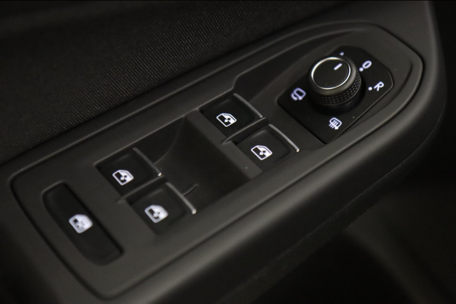 Volkswagen Golf 2.0 TSI GTI CLUBSPORT /PANO/ACC/CAM/CARPLAY/IQ-LIGHT/VOLL