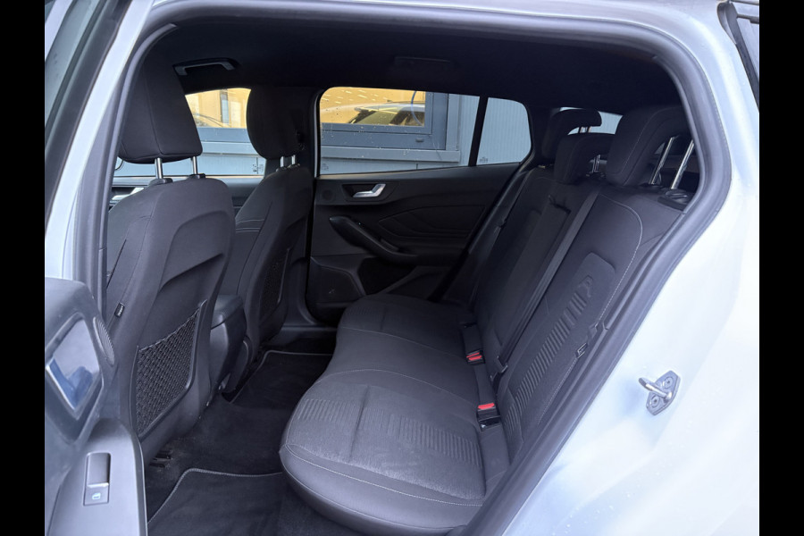 Ford FOCUS Wagon 1.0 EcoB.Hybrid 155pk Active X Business KEYLESS/B&OAUDIO/NAVI/CARPLAY/PDC/18INCH