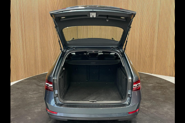 Škoda Superb Combi 1.4 TSI ACT Ambition Business|AUTOMAAT|APPLE CARPLAY|NAVIGATIE|CRUISE, CLIMATE CONTROL|STOELVERW|NL-AUTO|NAP|