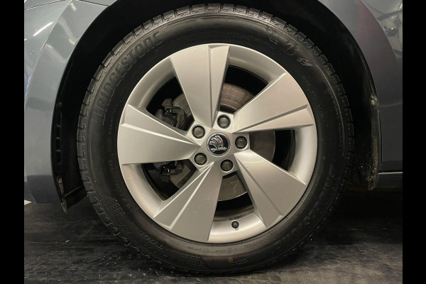 Škoda Superb Combi 1.4 TSI ACT Ambition Business|AUTOMAAT|APPLE CARPLAY|NAVIGATIE|CRUISE, CLIMATE CONTROL|STOELVERW|NL-AUTO|NAP|