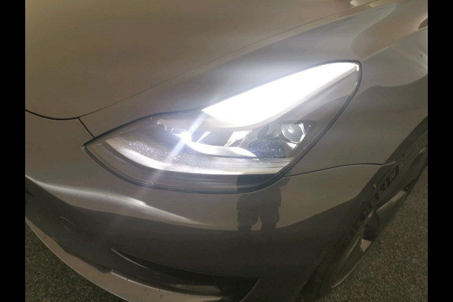 Tesla Model 3 Standard RWD Plus 60 kWh NL-AUTO | LEDER | CAMERA
