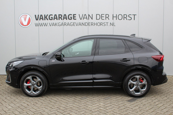 Ford Kuga 2.5-243pk PHEV ST-Line X. Trekgewicht 2.100kg. Nieuw Model ! Van €. 54.937,- voor €. 43.735,- Trekgewicht van 2.100kg ! Schuif / kanteldak. Elektrisch inklapbare Trekhaak, vooruit, stuur, stoelverwarming V+A, 360 Camera, HUB, Apple/Androidauto, Elektrisch verstelbare stoelen, LED V+A,
