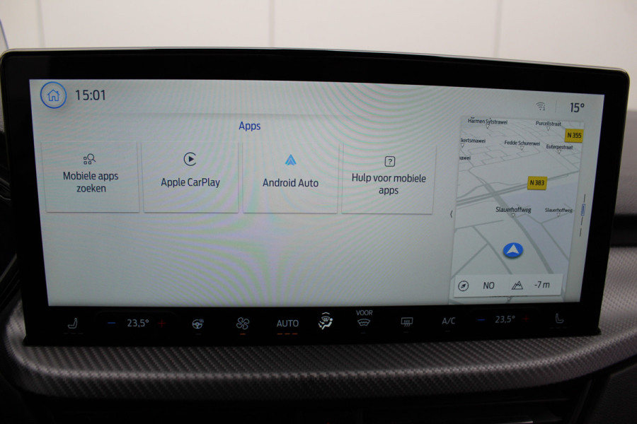 Ford Kuga 2.5-243pk PHEV ST-Line X. Trekgewicht 2.100kg. Nieuw Model ! Van €. 54.937,- voor €. 43.735,- Trekgewicht van 2.100kg ! Schuif / kanteldak. Elektrisch inklapbare Trekhaak, vooruit, stuur, stoelverwarming V+A, 360 Camera, HUB, Apple/Androidauto, Elektrisch verstelbare stoelen, LED V+A,