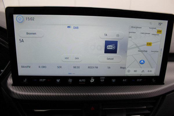 Ford Kuga 2.5-243pk PHEV ST-Line X. Trekgewicht 2.100kg. Nieuw Model ! Van €. 54.937,- voor €. 43.735,- Trekgewicht van 2.100kg ! Schuif / kanteldak. Elektrisch inklapbare Trekhaak, vooruit, stuur, stoelverwarming V+A, 360 Camera, HUB, Apple/Androidauto, Elektrisch verstelbare stoelen, LED V+A,