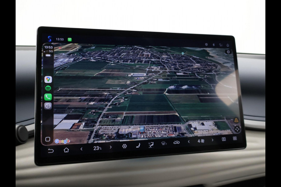 BYD ATTO 3 DESIGN 60 kWh + SCHUIFDAK | LEDER | 360 CAMERA | 15,6" SCHERM | WARMTEPOMP | ADAPTIVE CRUISE
