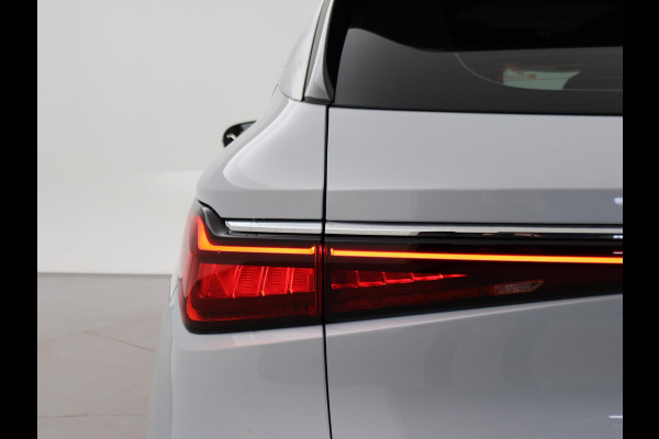 BYD ATTO 3 DESIGN 60 kWh + SCHUIFDAK | LEDER | 360 CAMERA | 15,6" SCHERM | WARMTEPOMP | ADAPTIVE CRUISE