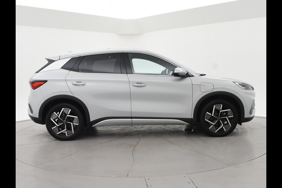 BYD ATTO 3 DESIGN 60 kWh + SCHUIFDAK | LEDER | 360 CAMERA | 15,6" SCHERM | WARMTEPOMP | ADAPTIVE CRUISE