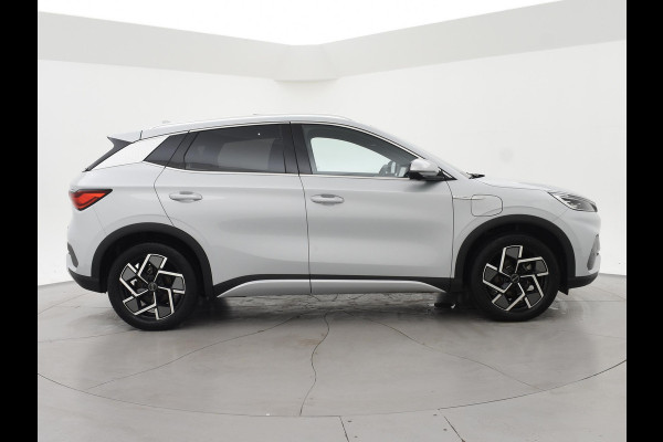 BYD ATTO 3 DESIGN 60 kWh + SCHUIFDAK | LEDER | 360 CAMERA | 15,6" SCHERM | WARMTEPOMP | ADAPTIVE CRUISE