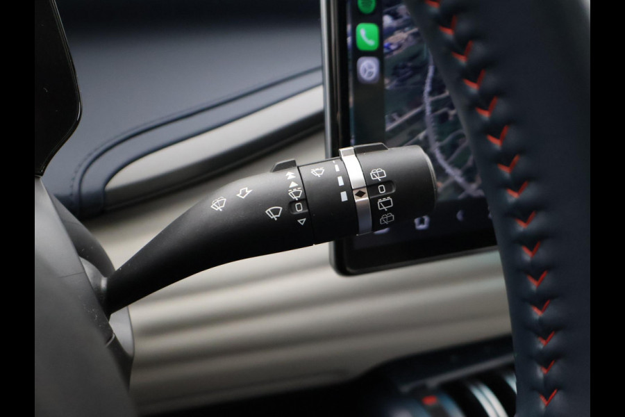 BYD ATTO 3 DESIGN 60 kWh + SCHUIFDAK | LEDER | 360 CAMERA | 15,6" SCHERM | WARMTEPOMP | ADAPTIVE CRUISE