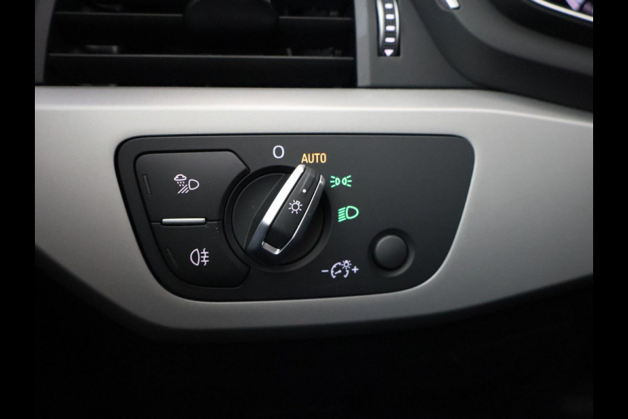 Audi A4 Limousine 35 TFSI 150 PK AUT. *1.002 KM!* + VIRTUAL COCKPIT | SFEERVERLICHTING | 19 INCH | SPORTSTOELEN | APPLE CARPLAY