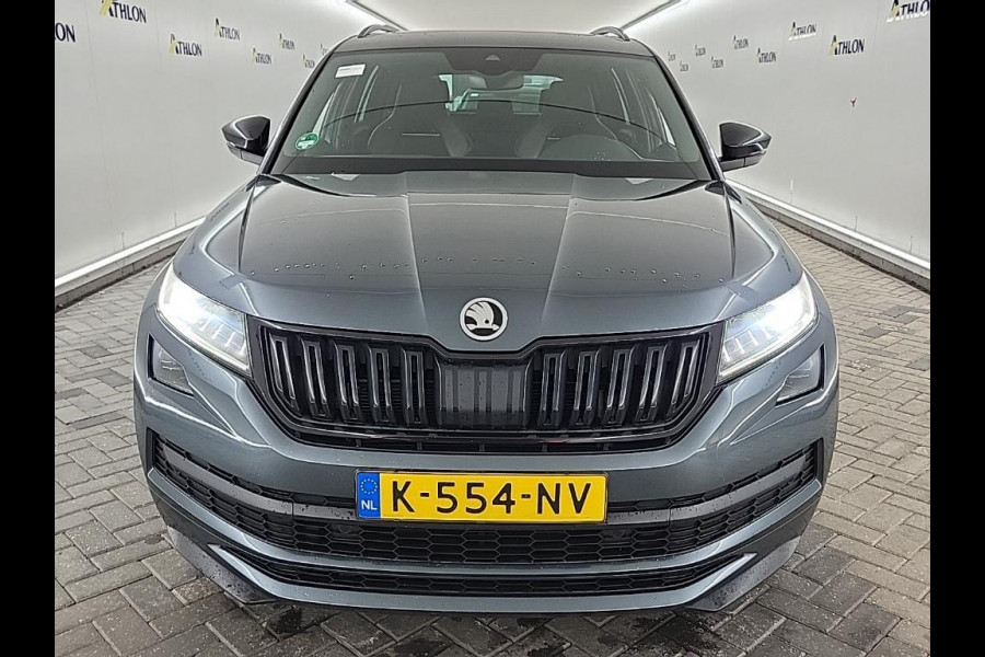 Škoda Kodiaq 1.5 TSI Sportline Automaat | Panoramadak | Trekhaak | LED verlichting | Elektrisch bedienbare achterklep | Panoramadak | Voorsto