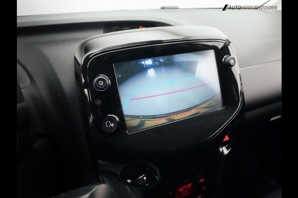 Citroën C1 1.0 VTi Shine Sport (APPLE CARPLAY,CLIMATE CONTROL,ACHTERUITRIJCAMERA,LM-VELGEN,SPORTSTOELEN,CRUISE,TOPCONDITIE)