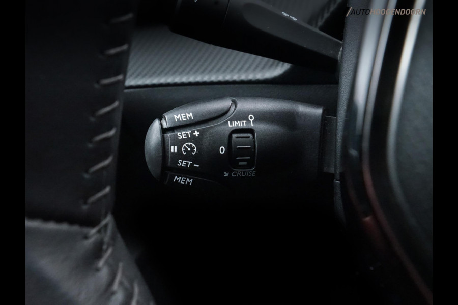 Peugeot 2008 1.2 PureTech Active Sport (APPLE CARPLAY,LED,CAMERA,PARKEERSENSOR,CRUISE,LANE ASSIST,CLIMATE,NIEUWE APK,TOPCONDITIE)