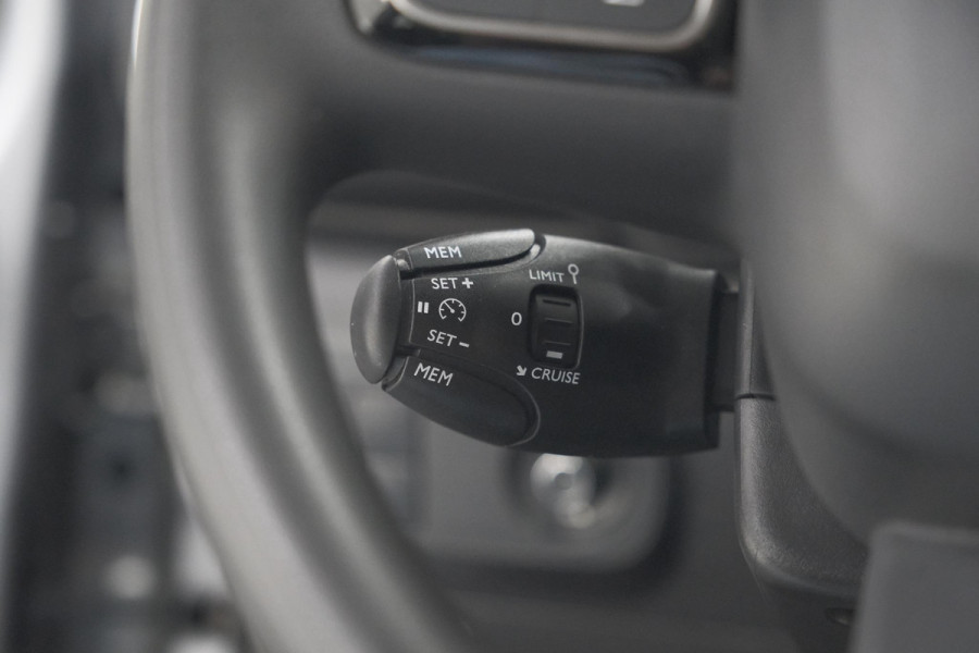 Citroën C3 PureTech 82 C-Series | Trekhaak | Stoelverwarming | Camera | Apple CarPlay