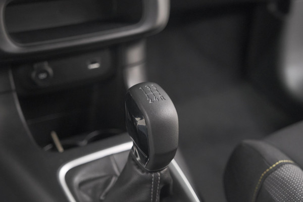 Citroën C3 PureTech 82 C-Series | Trekhaak | Stoelverwarming | Camera | Apple CarPlay