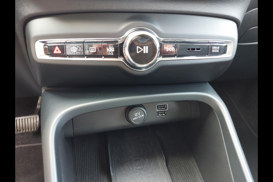 Volvo XC40 2.0 T4 R-Design | Leder | Trekhaak | Panodak