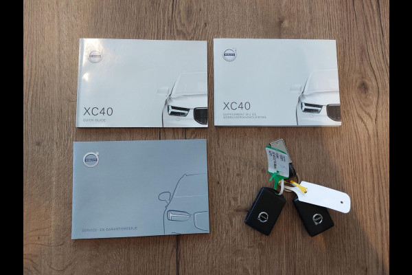 Volvo XC40 2.0 T4 R-Design | Leder | Trekhaak | Panodak