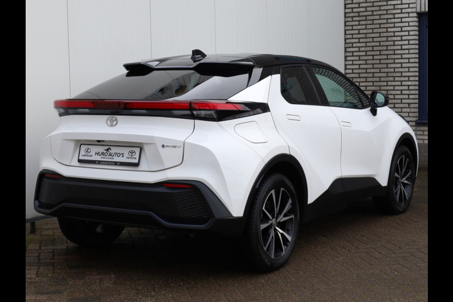 Toyota C-HR 2.0 PHEV 220 Dynamic | Bi-Tone | Premium Navi | Dodehoek