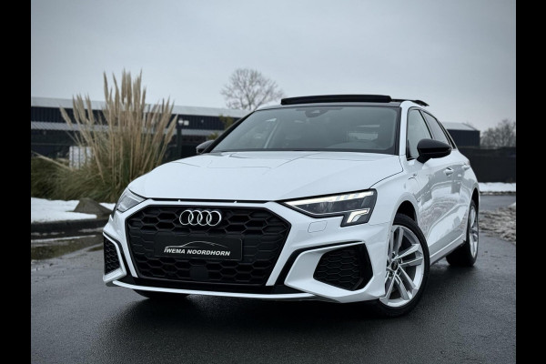Audi A3 Sportback 45 TFSI e S-Line Panoramadak|B&O|Stoelverw.|LED