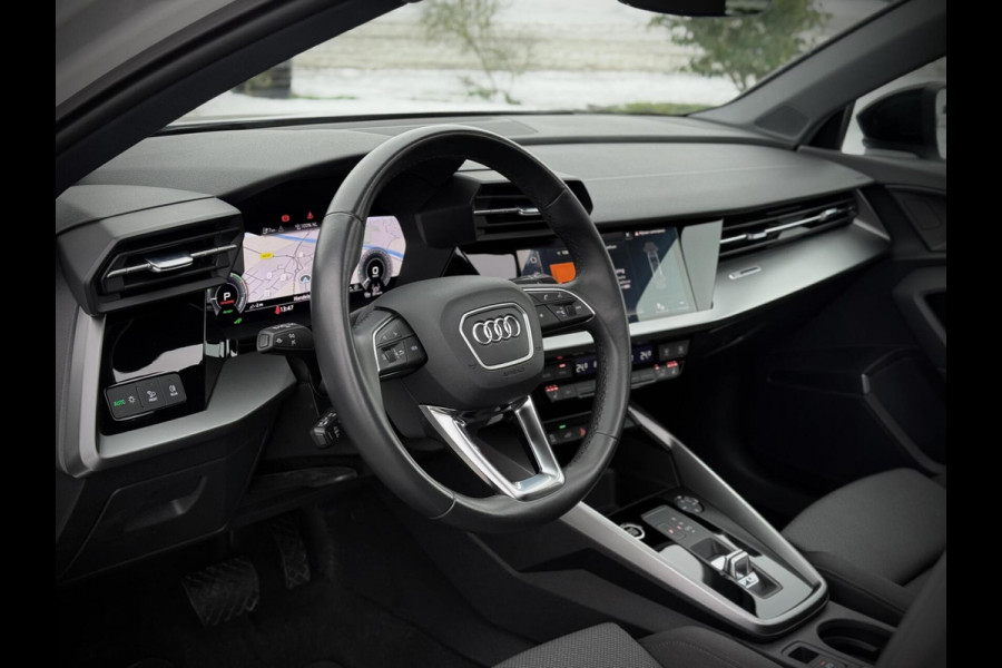 Audi A3 Sportback 45 TFSI e S-Line Panoramadak|B&O|Stoelverw.|LED