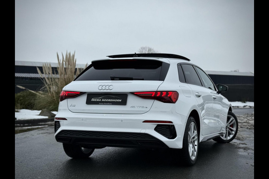 Audi A3 Sportback 45 TFSI e S-Line Panoramadak|B&O|Stoelverw.|LED
