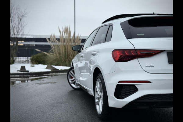 Audi A3 Sportback 45 TFSI e S-Line Panoramadak|B&O|Stoelverw.|LED