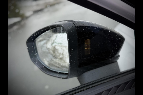 Audi A3 Sportback 45 TFSI e S-Line Panoramadak|B&O|Stoelverw.|LED