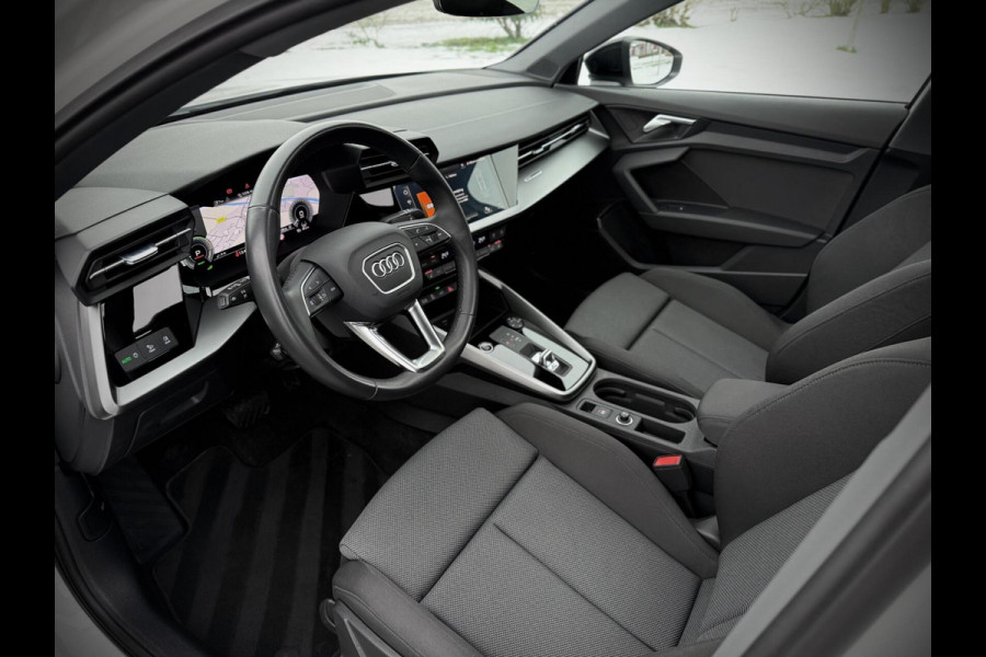 Audi A3 Sportback 45 TFSI e S-Line Panoramadak|B&O|Stoelverw.|LED