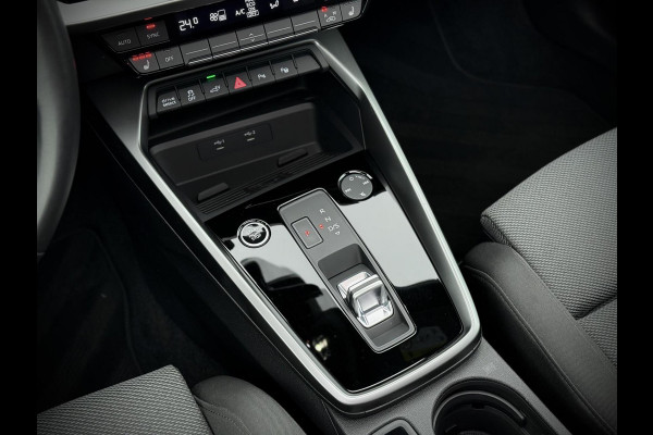 Audi A3 Sportback 45 TFSI e S-Line Panoramadak|B&O|Stoelverw.|LED